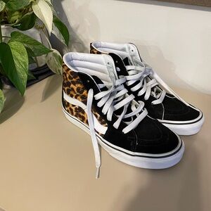 Vans Women's Black and Leopard High-Top Sneakers